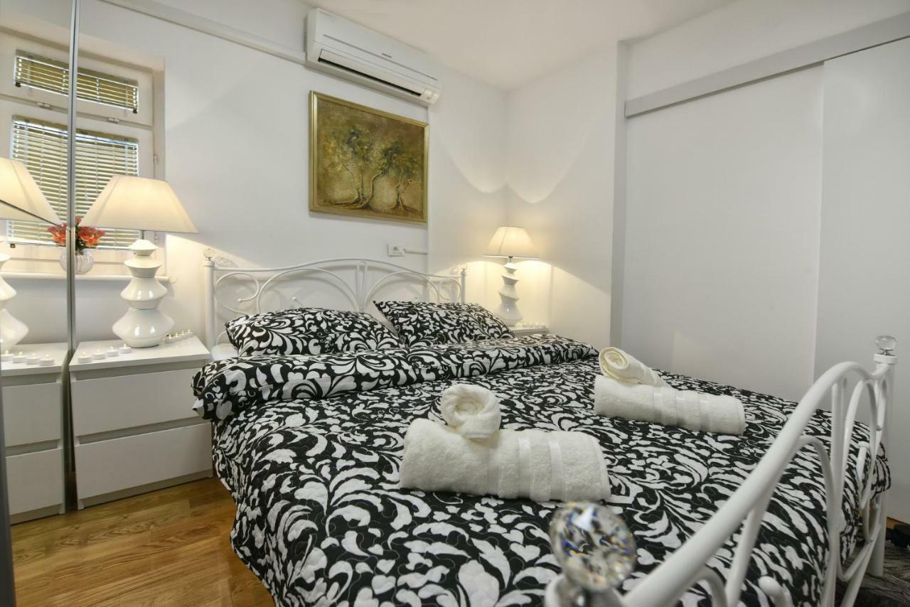 Apartment Markovski Пореч Экстерьер фото