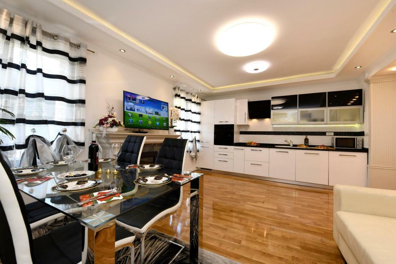 Apartment Markovski Пореч Экстерьер фото